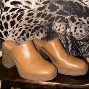 Elegant Tan Women's Mules Clog Platforms